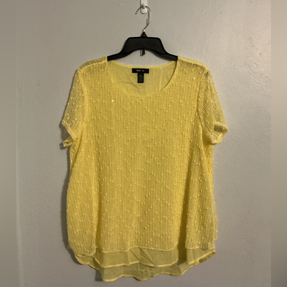 Style & Co. Yellow Embroidered Sequined Blouse. Size Large.
